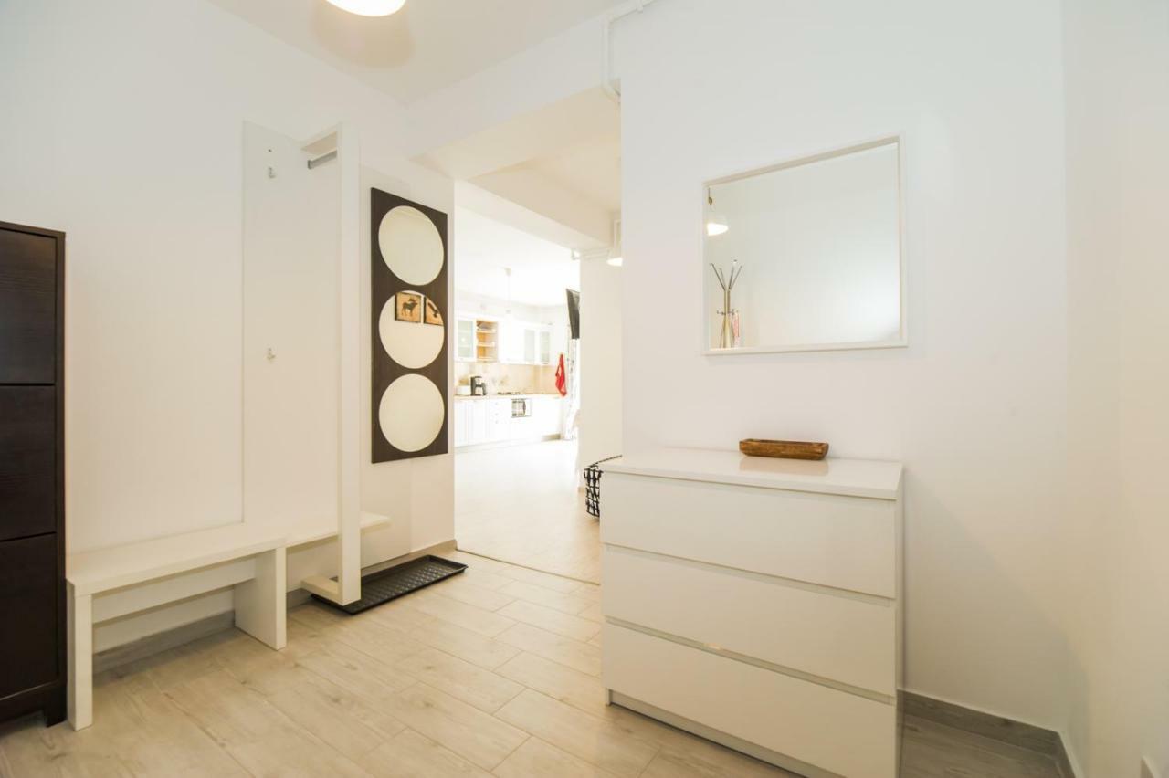 Schiller Apartment 57 - Free Private Parking Braşov Buitenkant foto